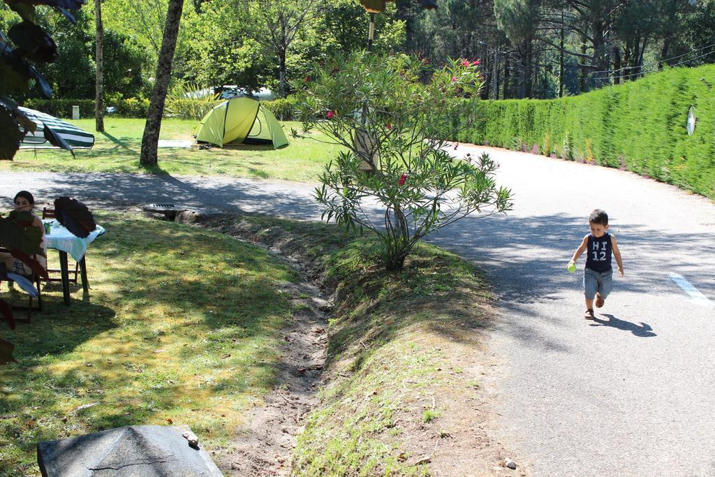 Aldea Guntin Camping Caniza Hotel La Caniza Exterior foto