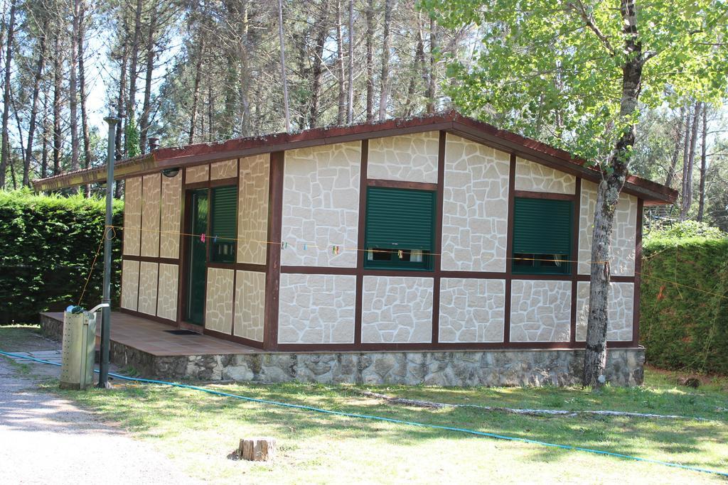 Aldea Guntin Camping Caniza Hotel La Caniza Quarto foto